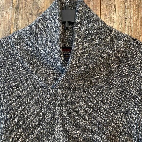 American Eagle Sz S Heather Gray Chunky Wool High Open Collar Pullover Sweater - Picture 3 of 7